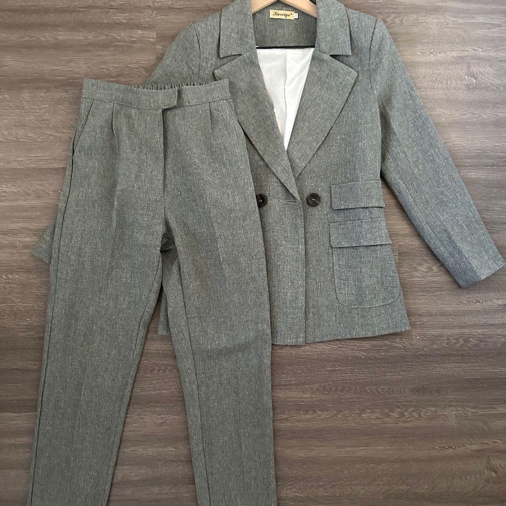 Gray Blazer and Pantsuit Set